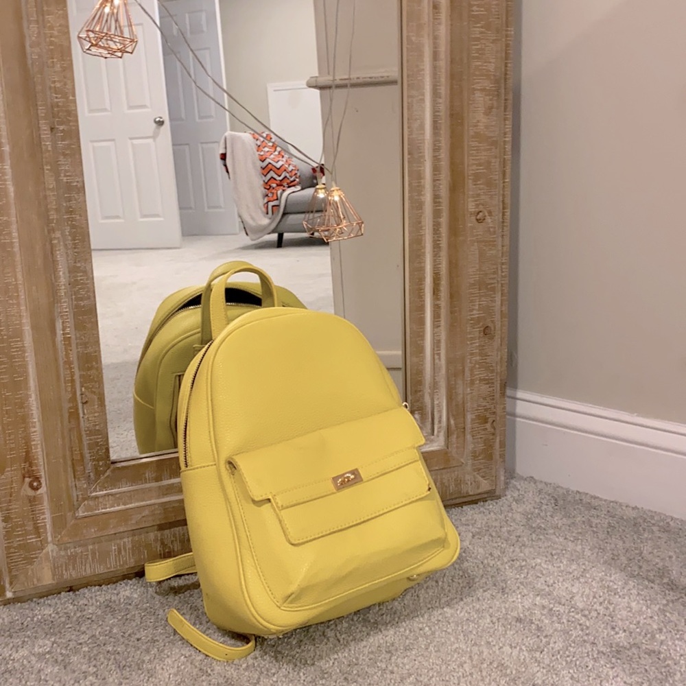 Yellow and cheetah print bag